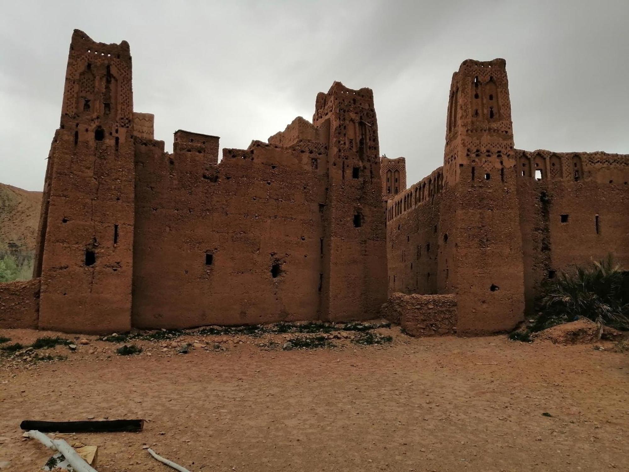 Tafsut Dades Guesthouse Stay With Locals Tamellalt  Exteriör bild